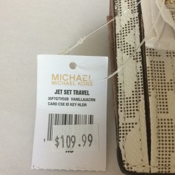 MICHAEL KORS CARD HOLDER with KEYCHAIN - Picture 5 of 8